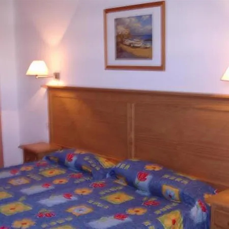 Aparthotel Agaete Parque & Pool View 2*